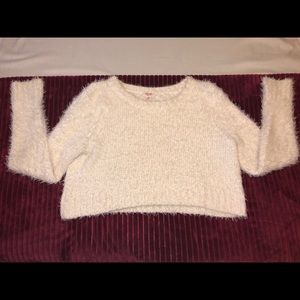 Cropped wool-like sweater